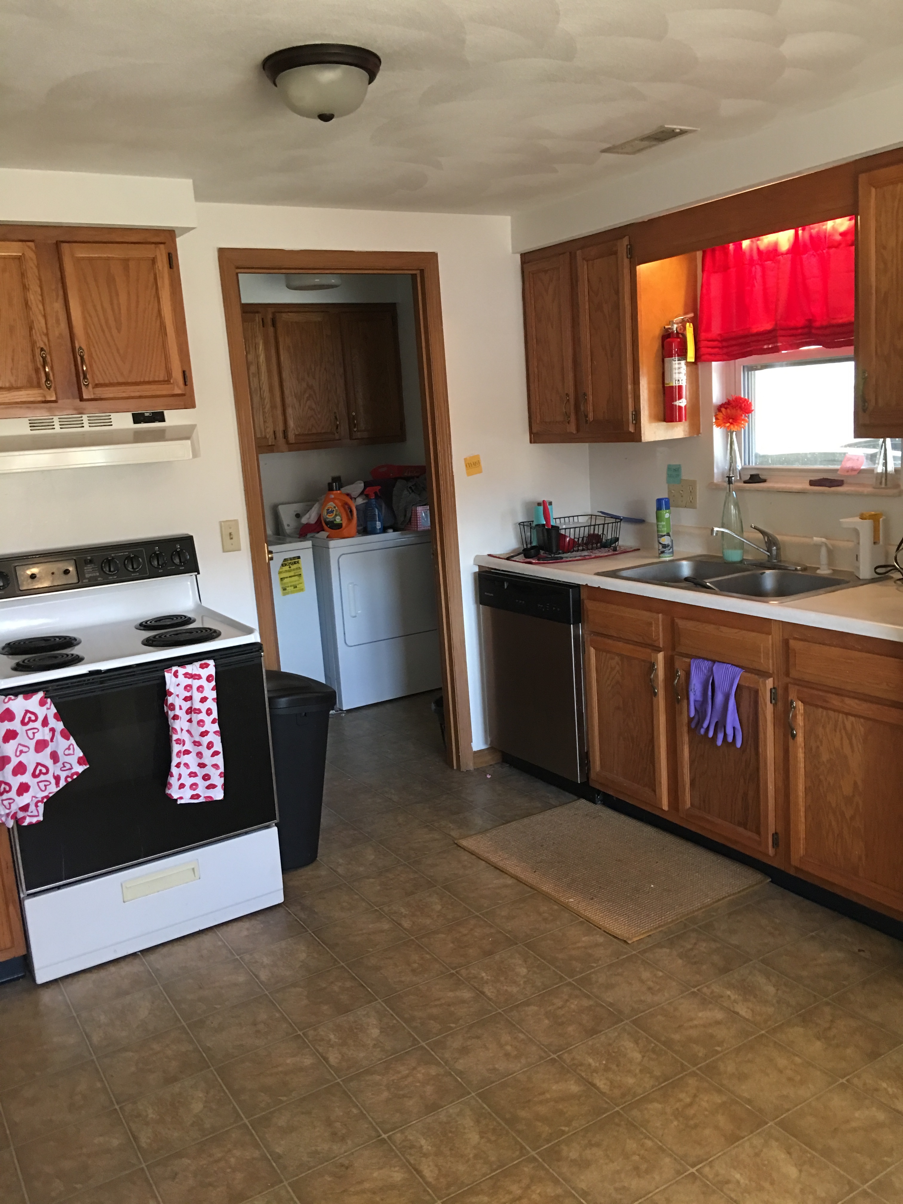 26 E Central Party Central